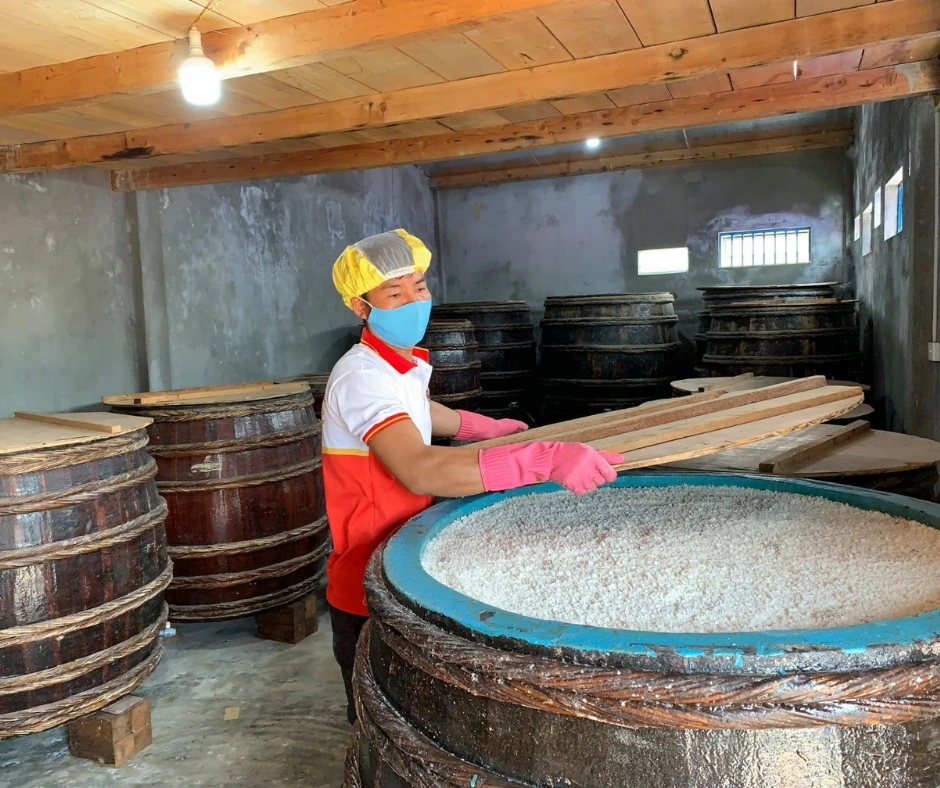 nuoc-mam-muoi-quy (3)